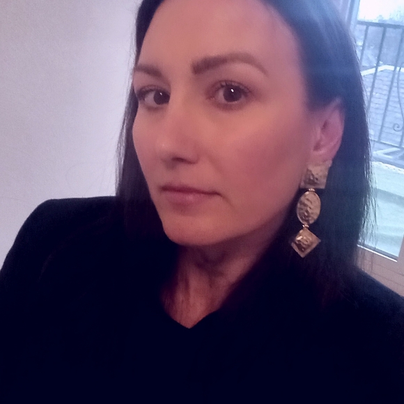 Meet your Posher, Sarah - Picture 5 of 16